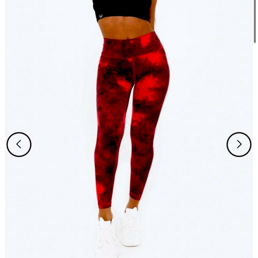 Lazuli Label tie dye red leggings